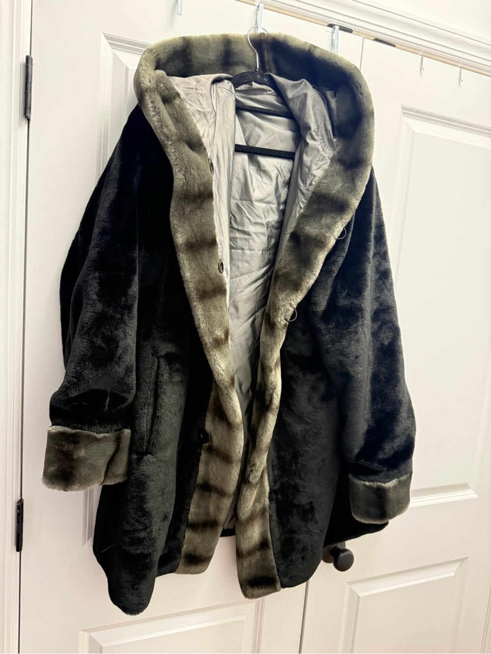 Dennis Basso Reversible Faux Fur Hooded Coat Black Chinchilla Trim Women L